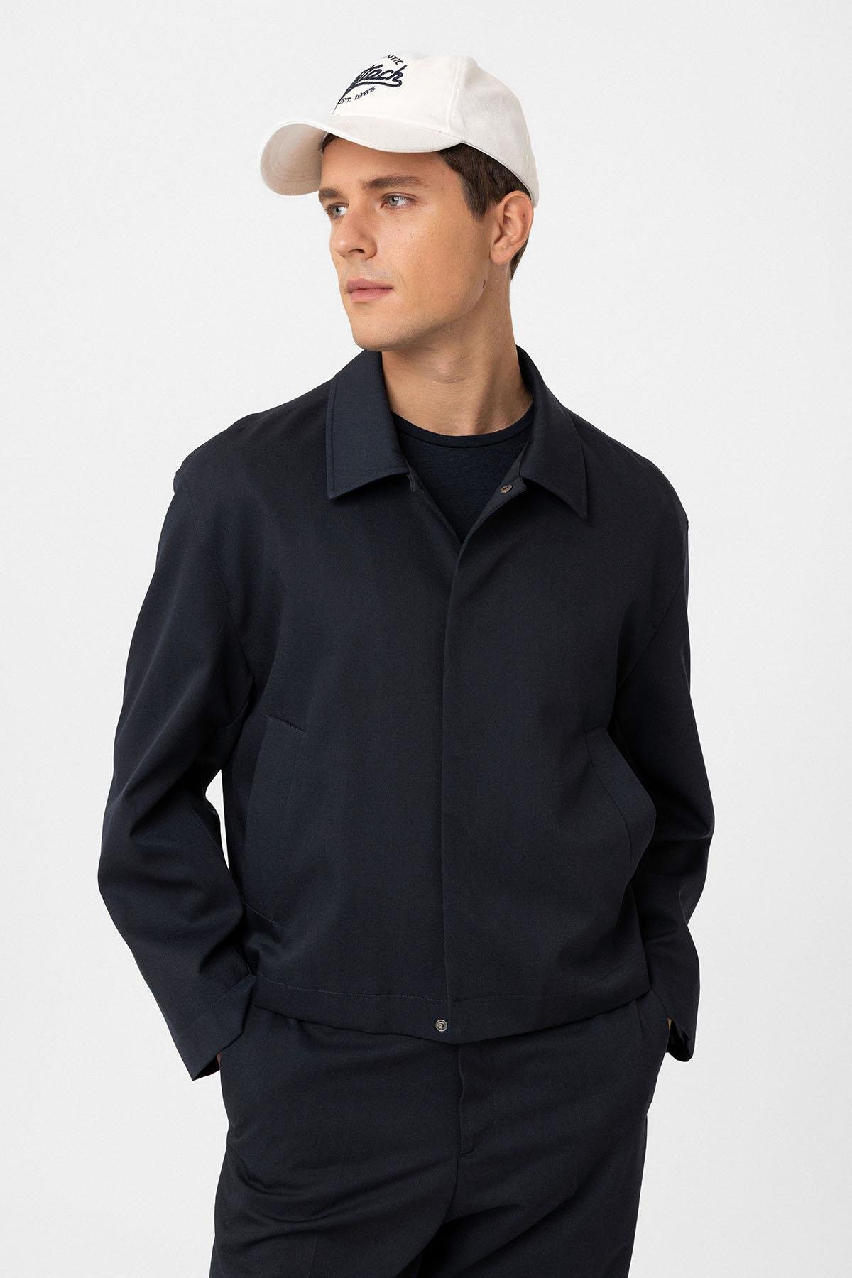 Antioch Lacivert Gizli Düğme Mevsimlik Relax Fit Erkek Mont