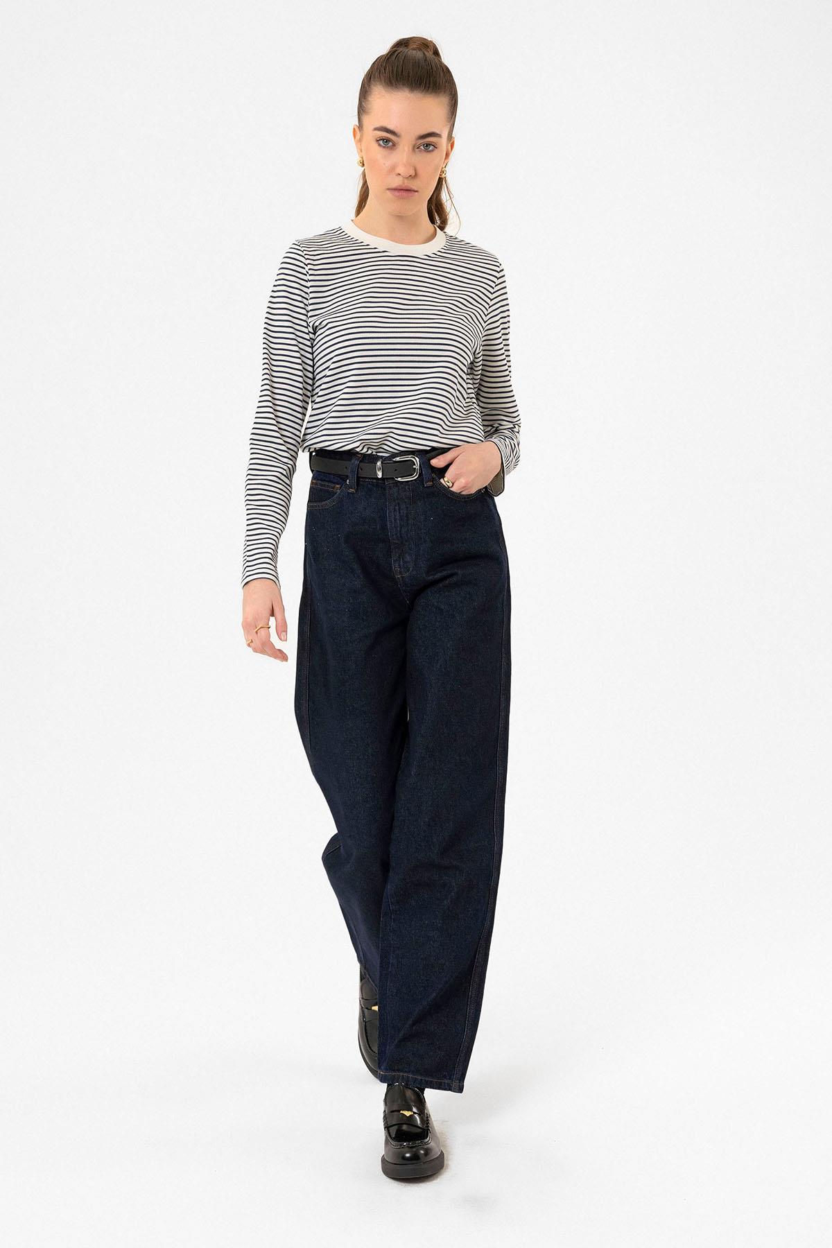 Antioch Lacivert Kadın Çizgili Mevsimlik Kazak