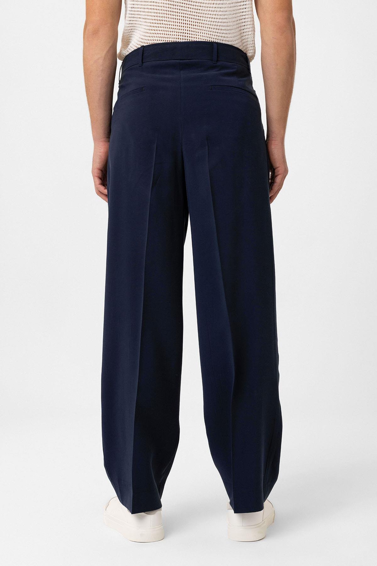 Antioch Lacivert Modal Kumaş Relax Fit Kemerli Erkek Pantolon