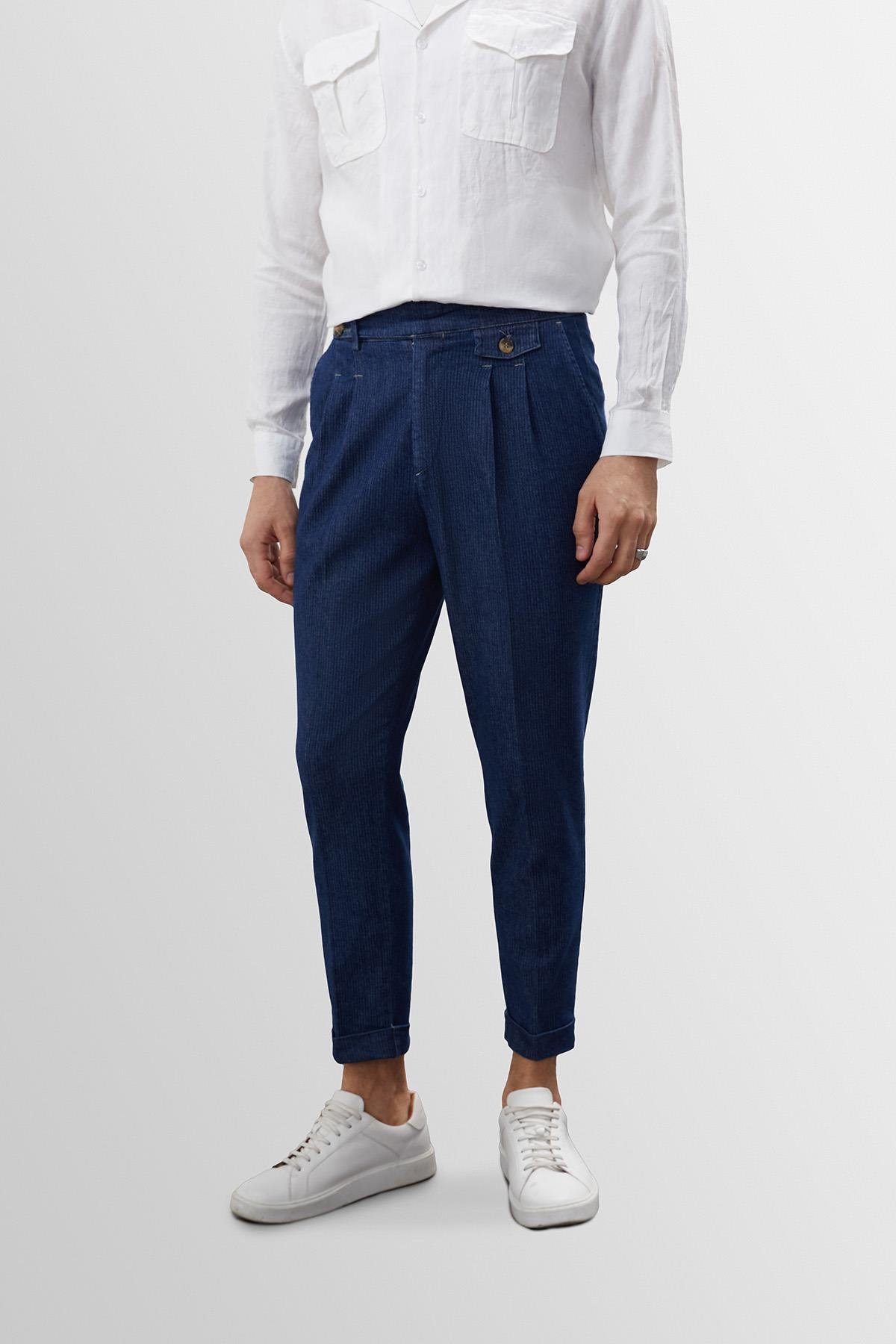 Antioch Mavi Yüksek Bel (Boyfriend) Yandan Tokalı Kemer Detaylı Pileli Kot Pantolon