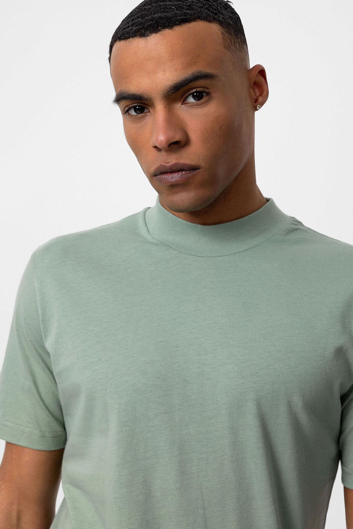 Antioch Mint Slim Fit Basic T-Shirt