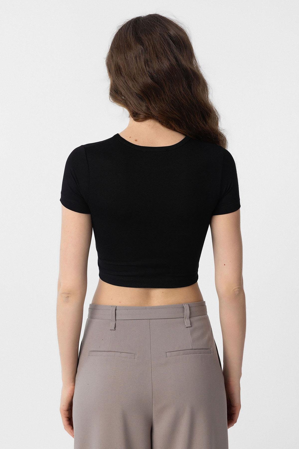 Antioch Siyah Crop Kadın T-Shirt