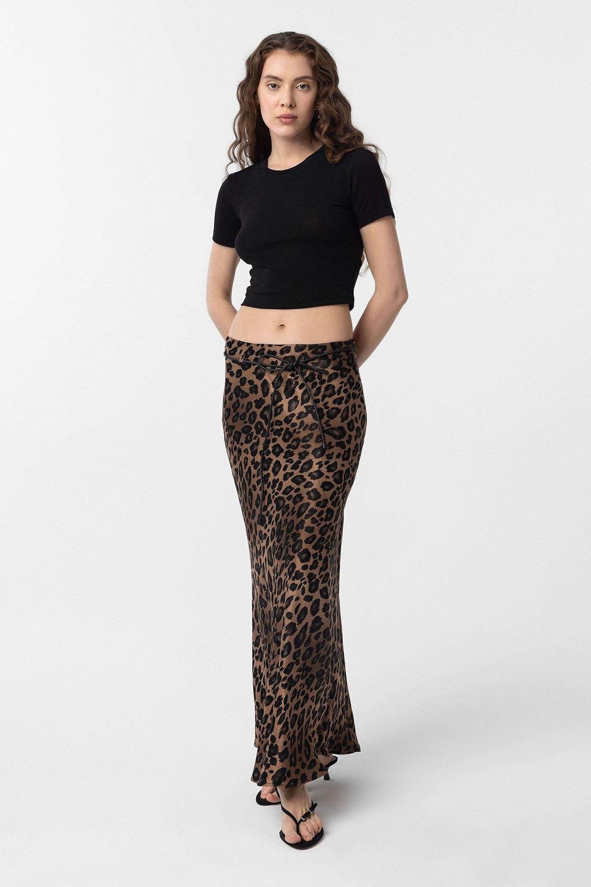 Antioch Siyah Crop Kadın T-Shirt