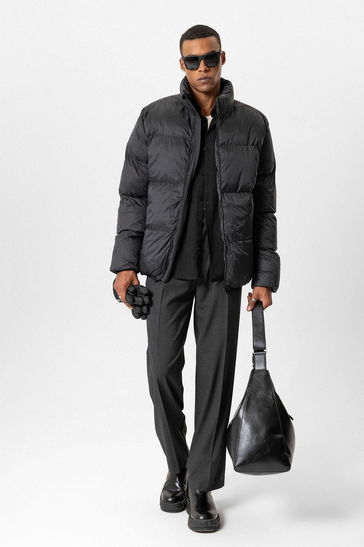 Antioch Siyah Dik Yaka Kauçuk Şişme Mont