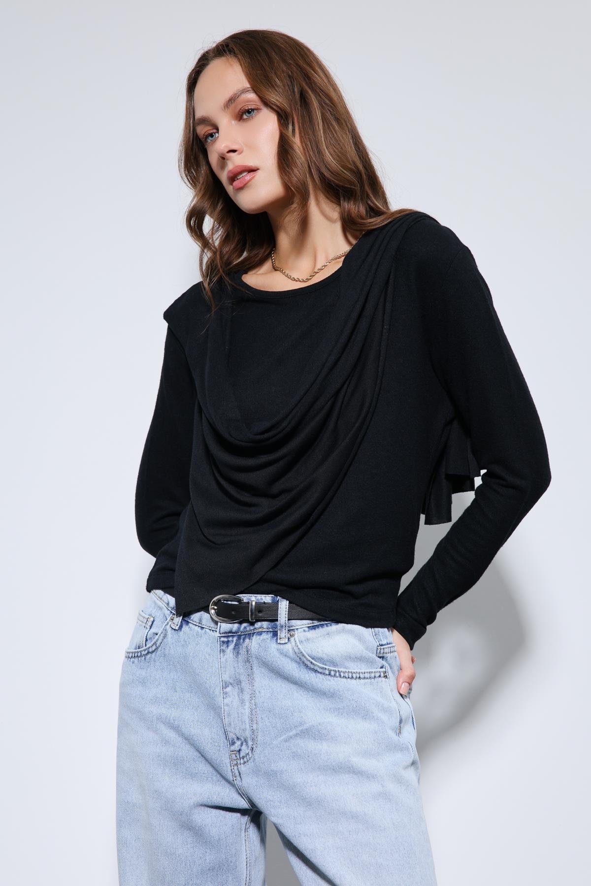 Antioch Siyah Drapeli Şal Detaylı Top