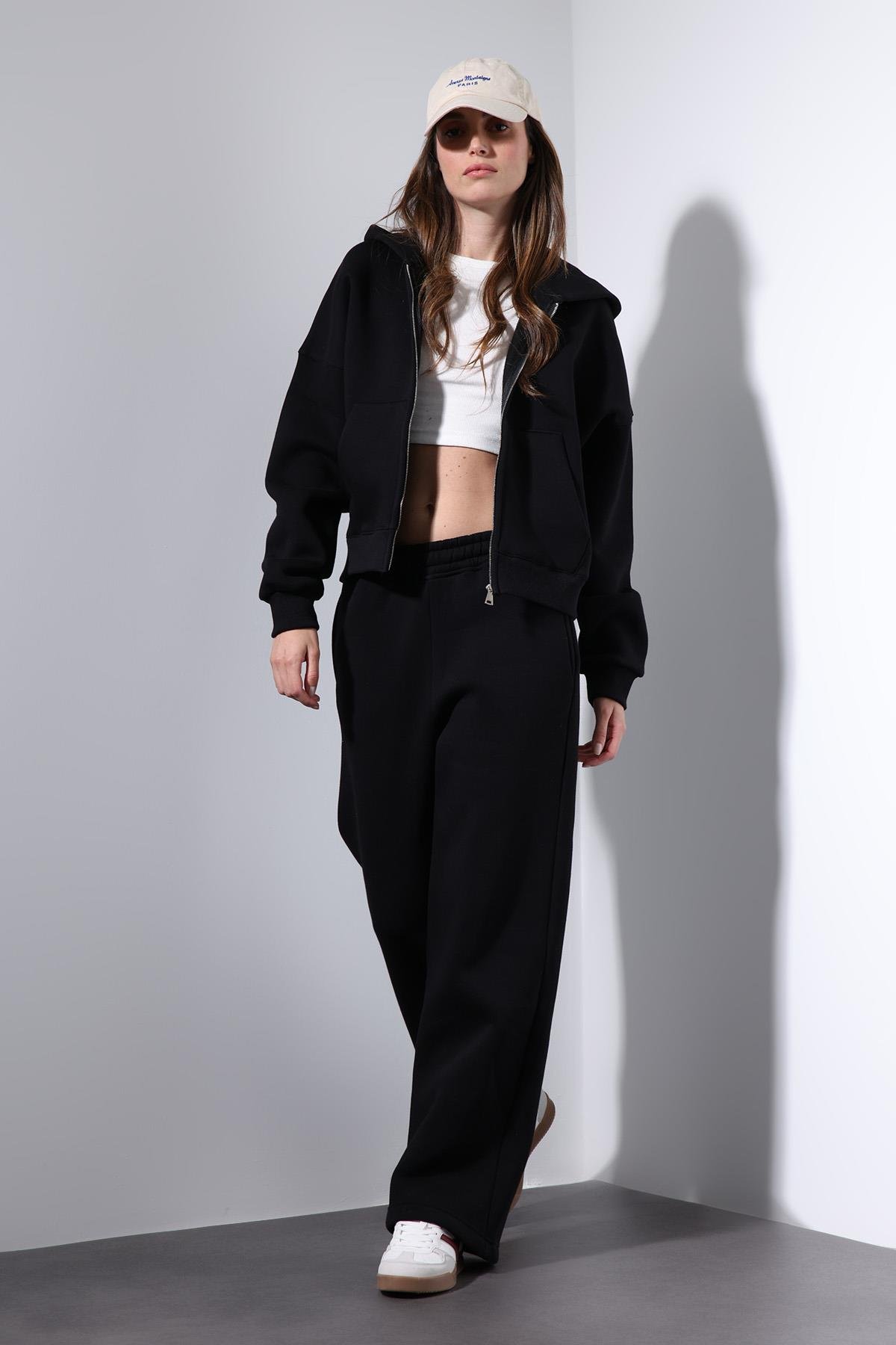 Antioch Siyah Fermuarlı Kapüşanlı Kadın Sweatshirt