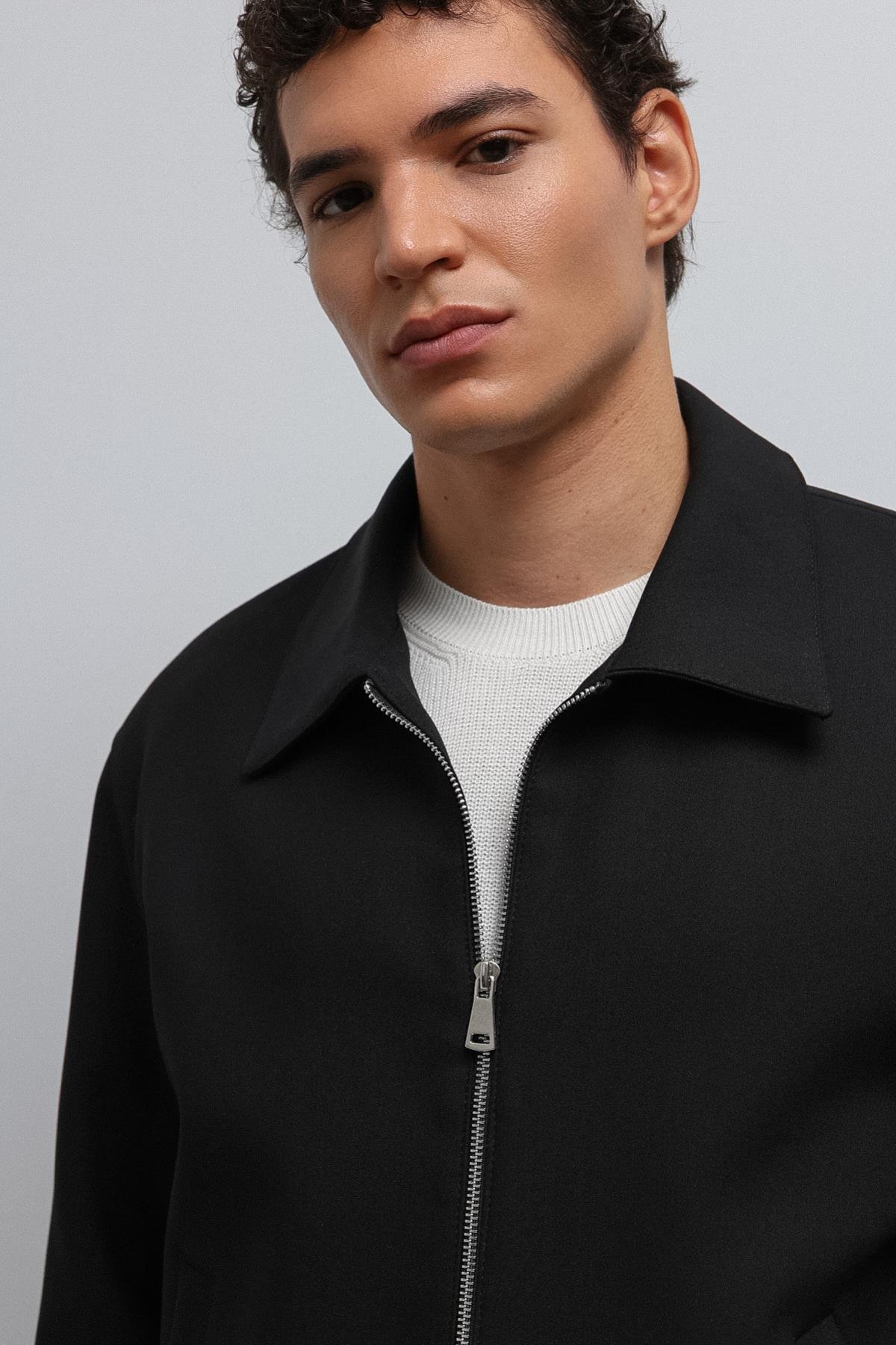 Antioch Siyah Fermuarlı Mevsimlik Erkek Mont