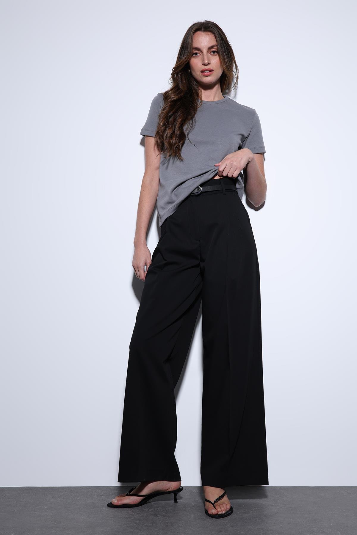 Antioch Siyah Geniş Paça Kadın Pantolon