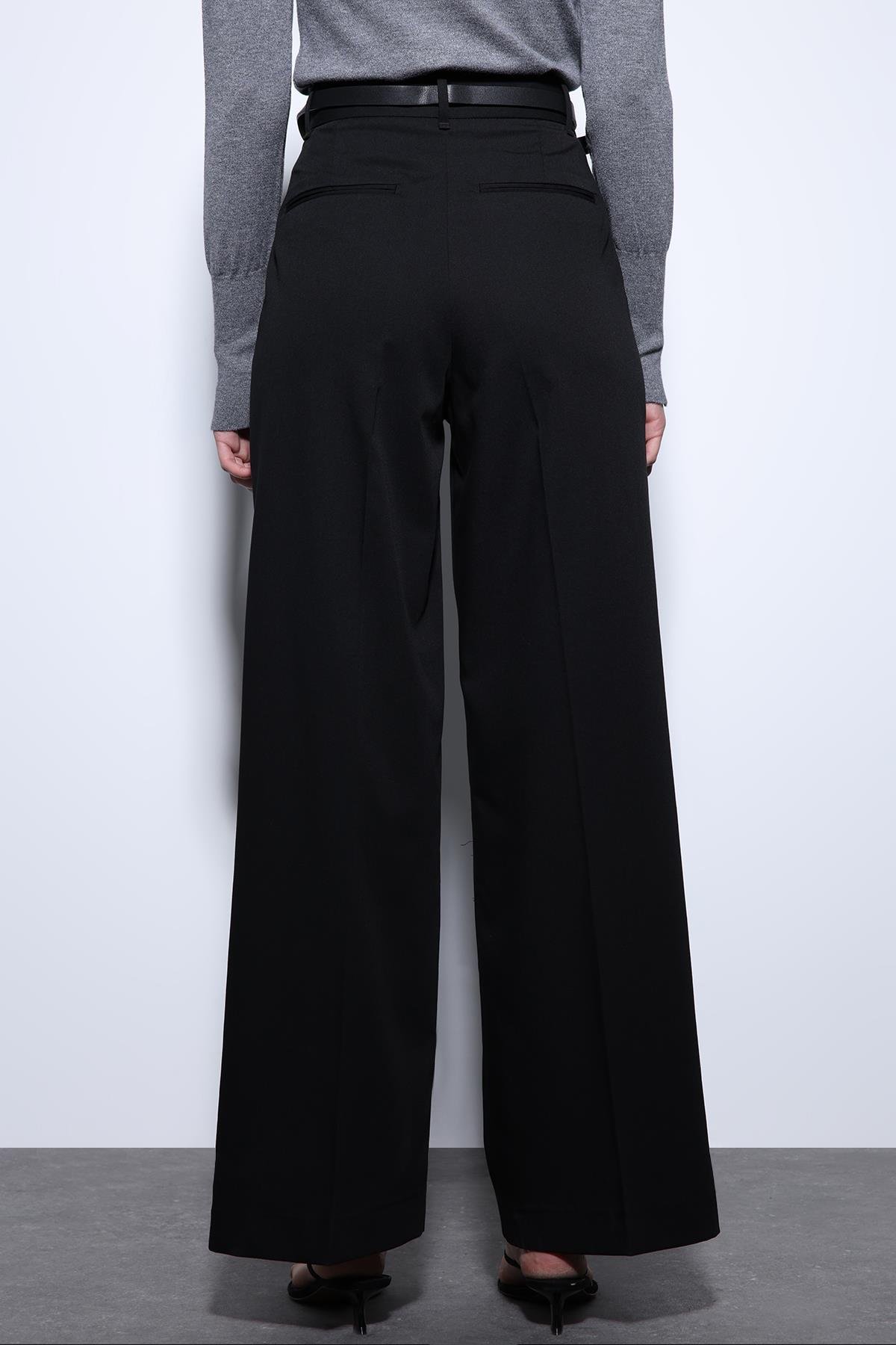 Antioch Siyah Geniş Paça Kadın Pantolon