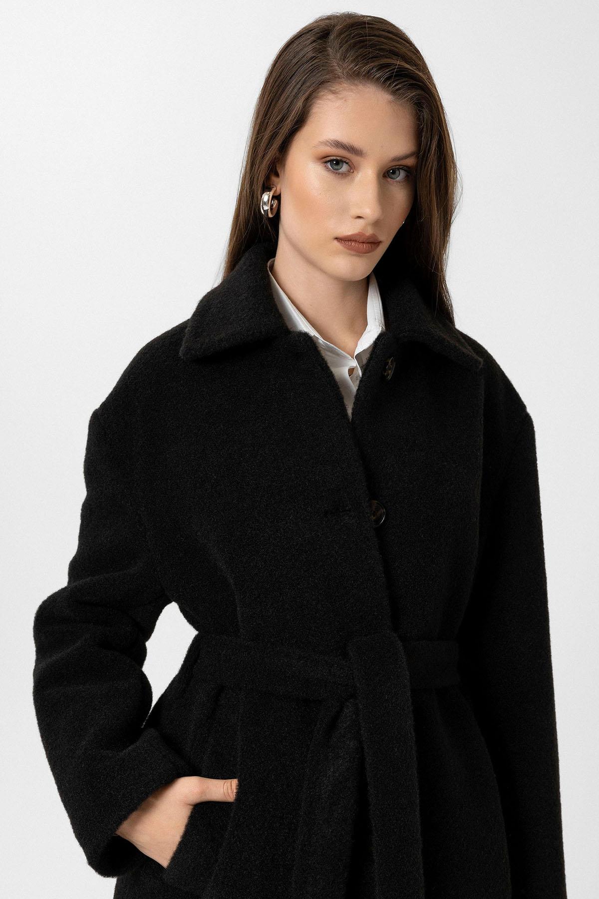 Antioch Siyah Kadın Kuşaklı Yumuşak Dokulu Kaban