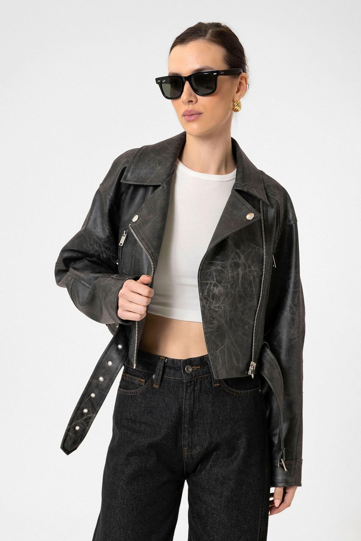 Antioch Siyah Kadın Suni Deri Crop Biker Ceket