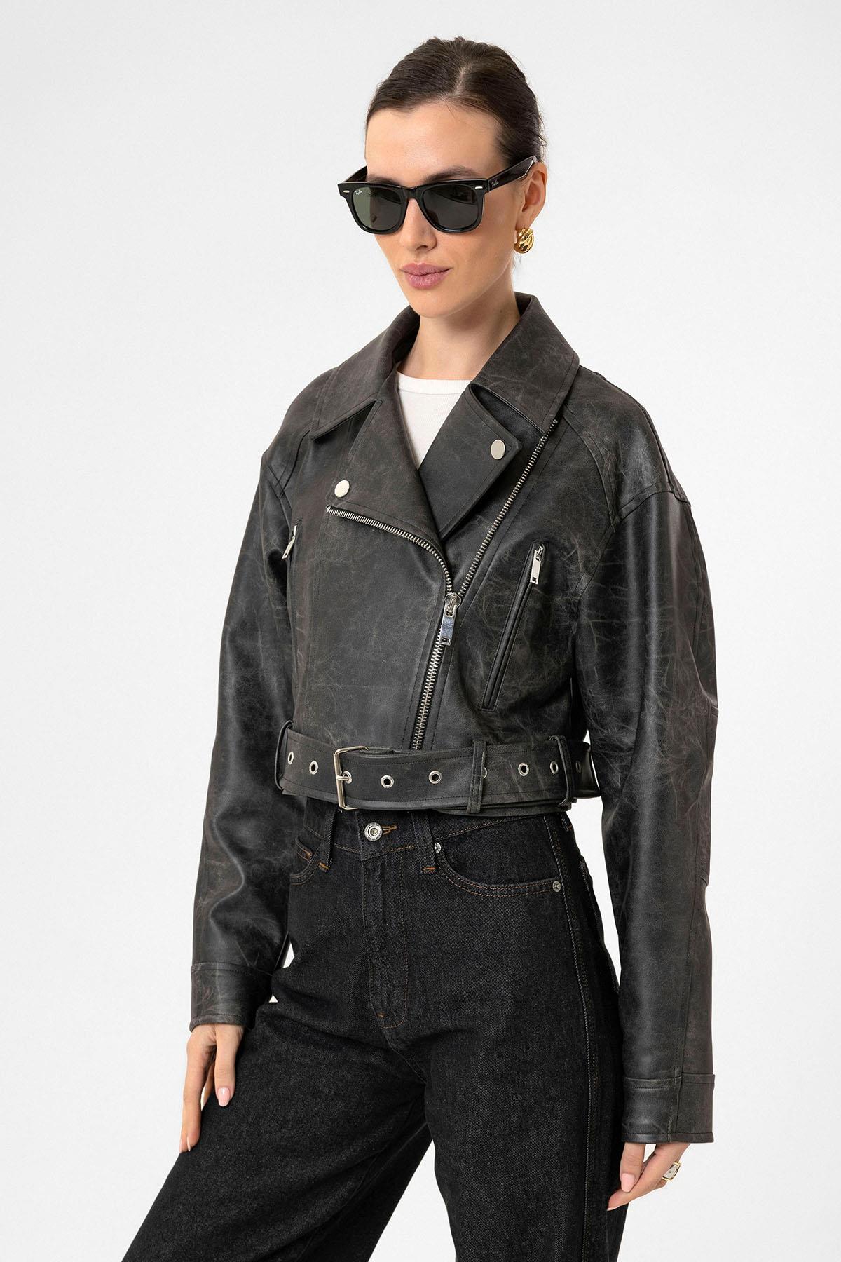 Antioch Siyah Kadın Suni Deri Crop Biker Ceket