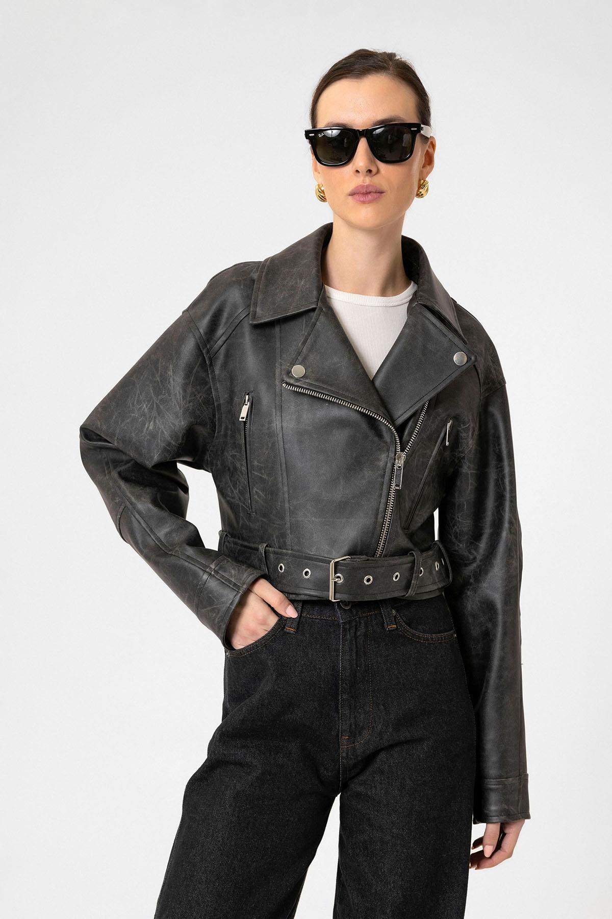 Antioch Siyah Kadın Suni Deri Crop Biker Ceket