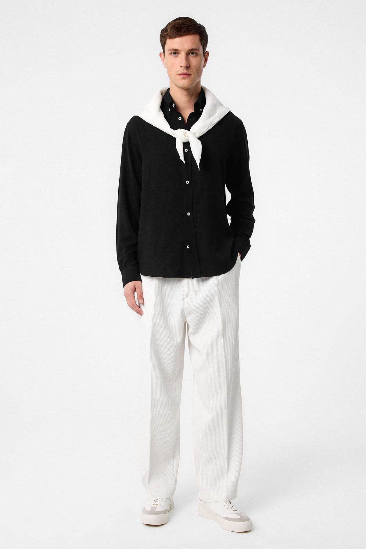 Antioch Siyah Keten Karışımlı Yaka Düğmeli Erkek Gömlek