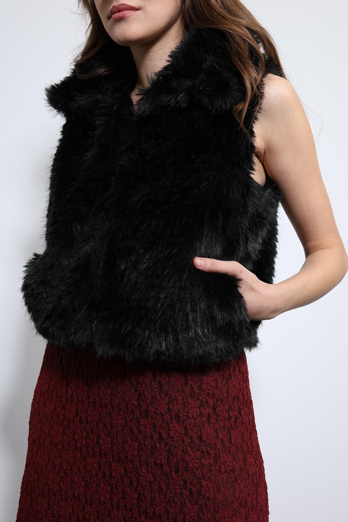 Antioch Siyah Peluş Görünümlü Yelek