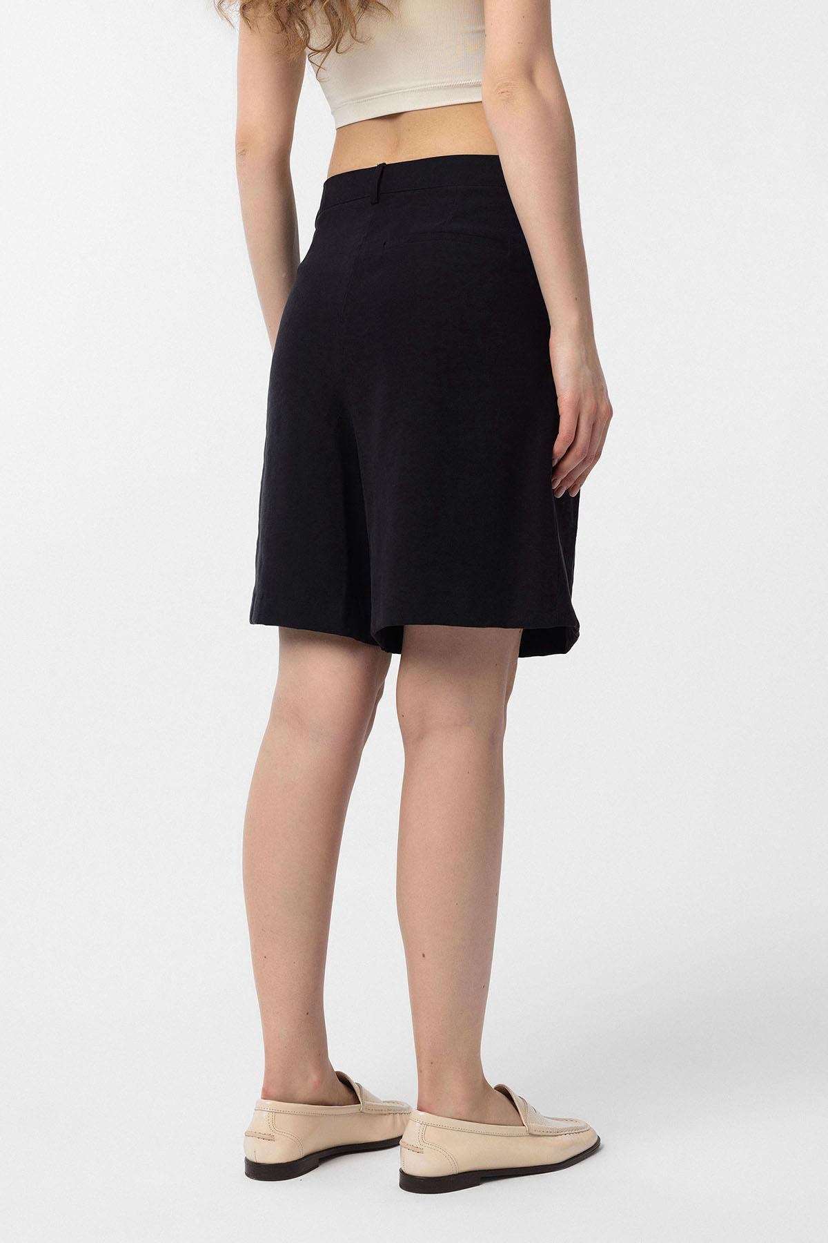 Antioch Siyah Pilili Kadın Bermuda Şort