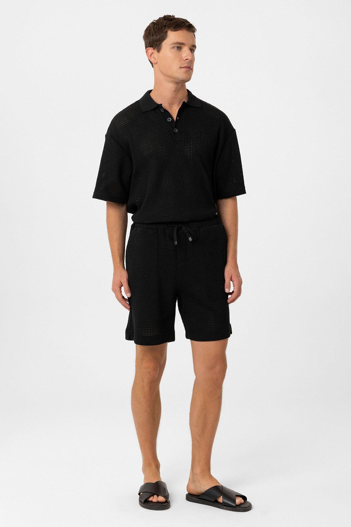 Antioch Siyah Polo Yaka Dokulu Relaxed Erkek T-Shirt