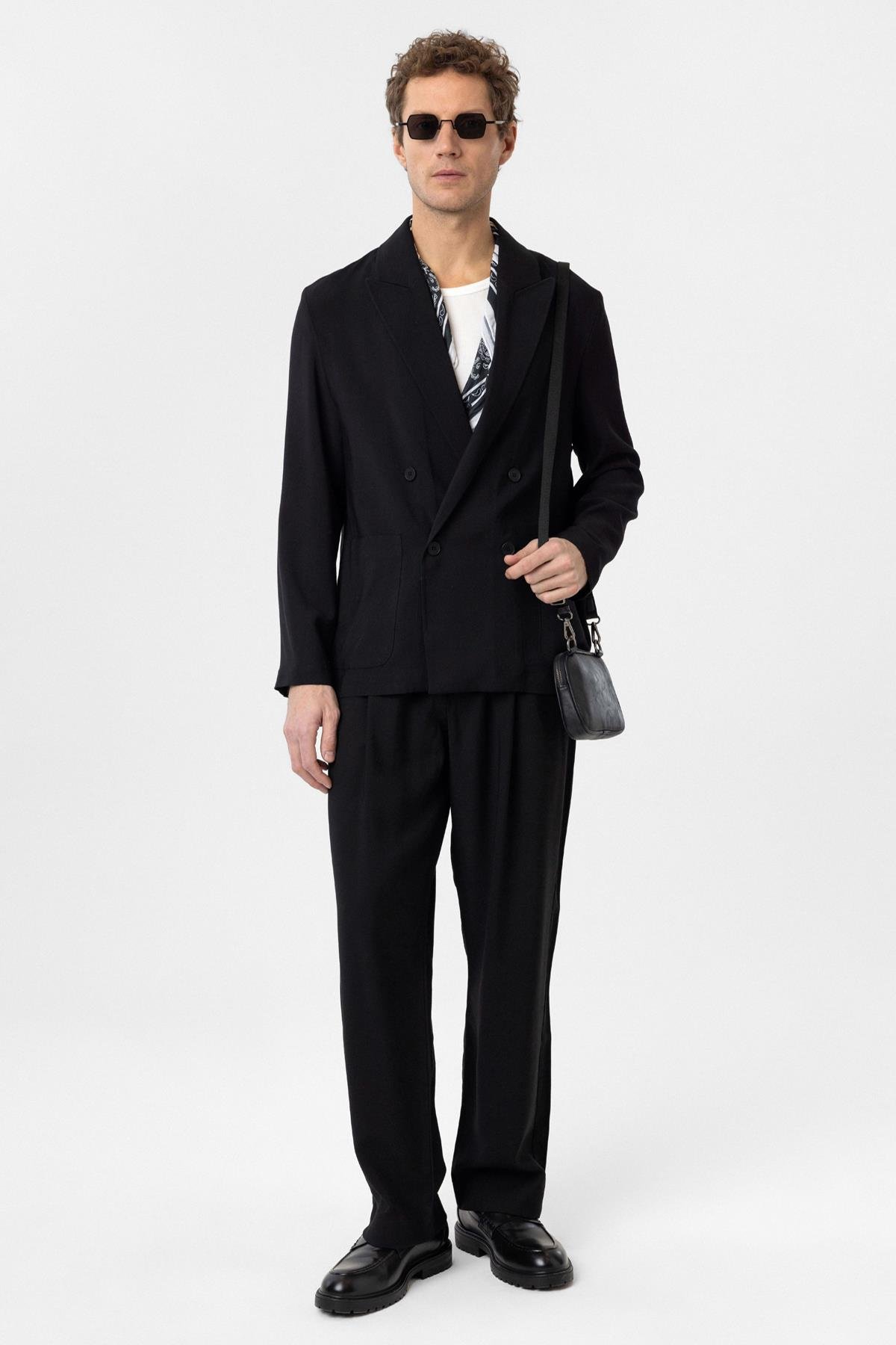 Antioch Siyah Relax Fit Diagonel İnce Erkek Blazer Ceket