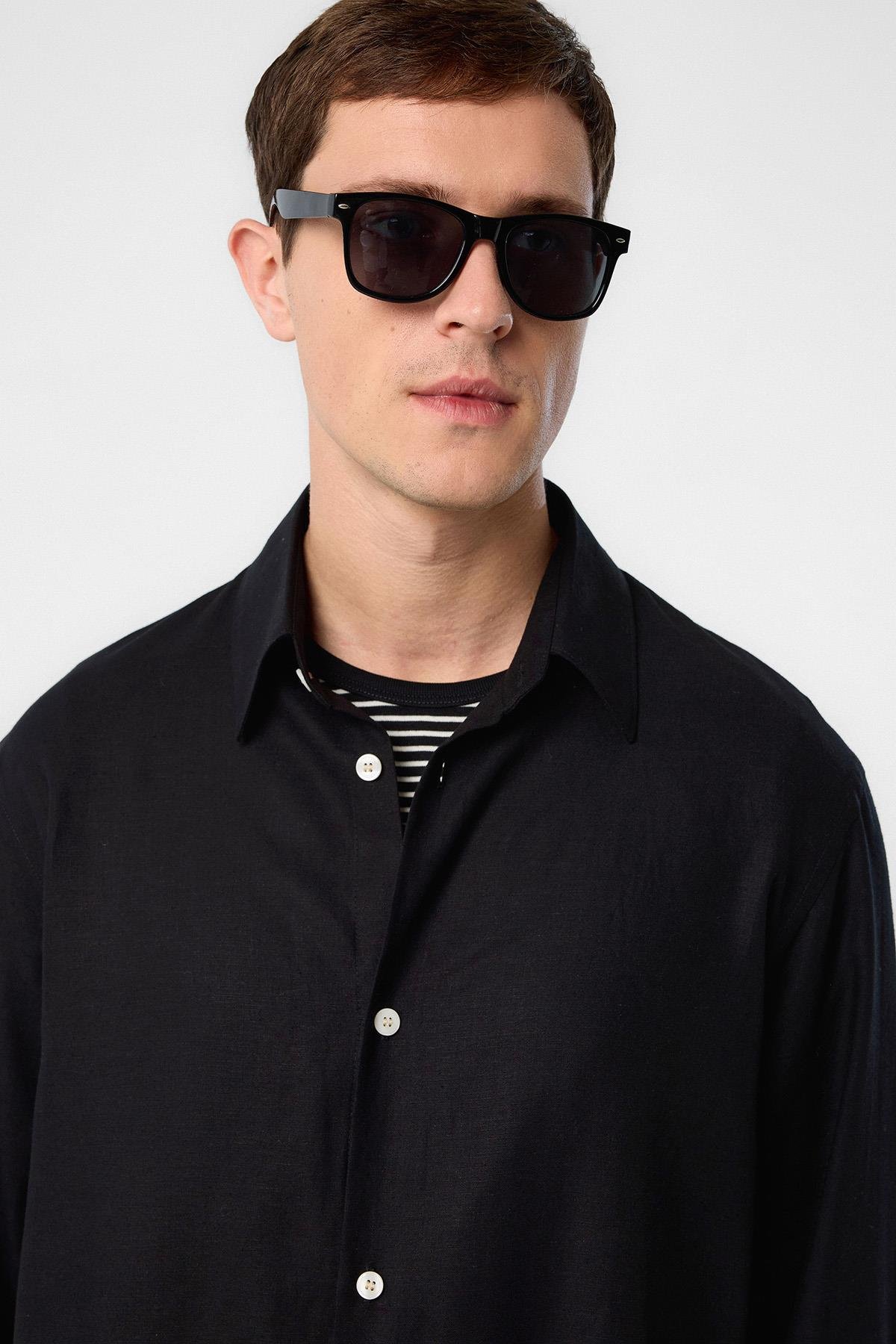 Antioch Siyah Relax Fit Keten Karışımlı Erkek Gömlek