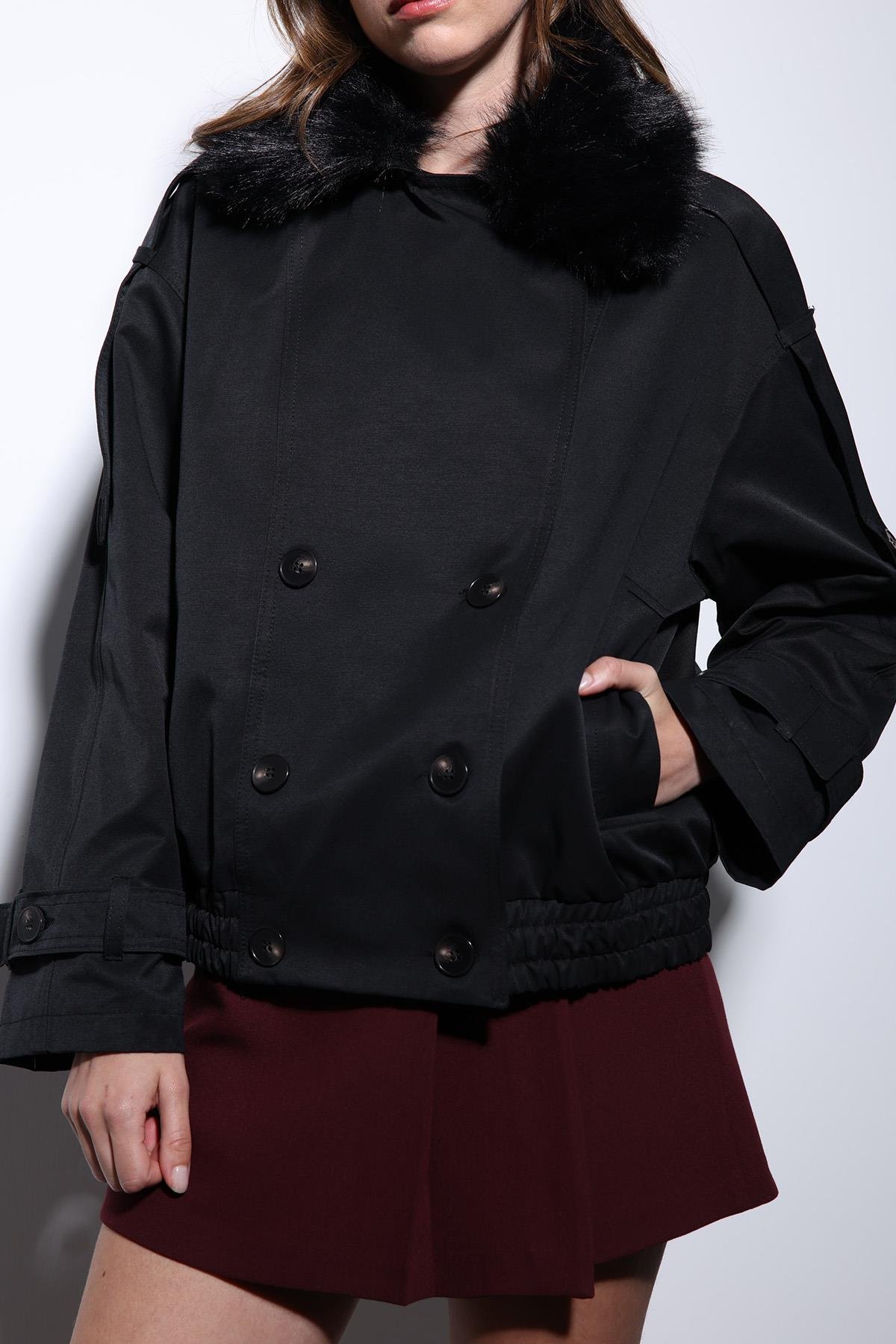 Antioch Siyah Suni Kürklü Kısa Kadın Trençkot