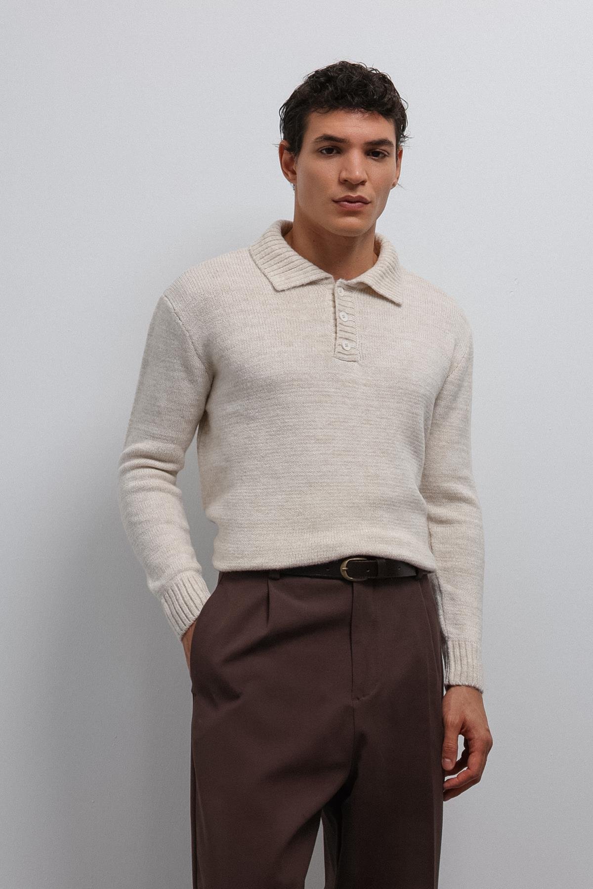 Antioch Taş Düğmeli Yaka Erkek Kazak