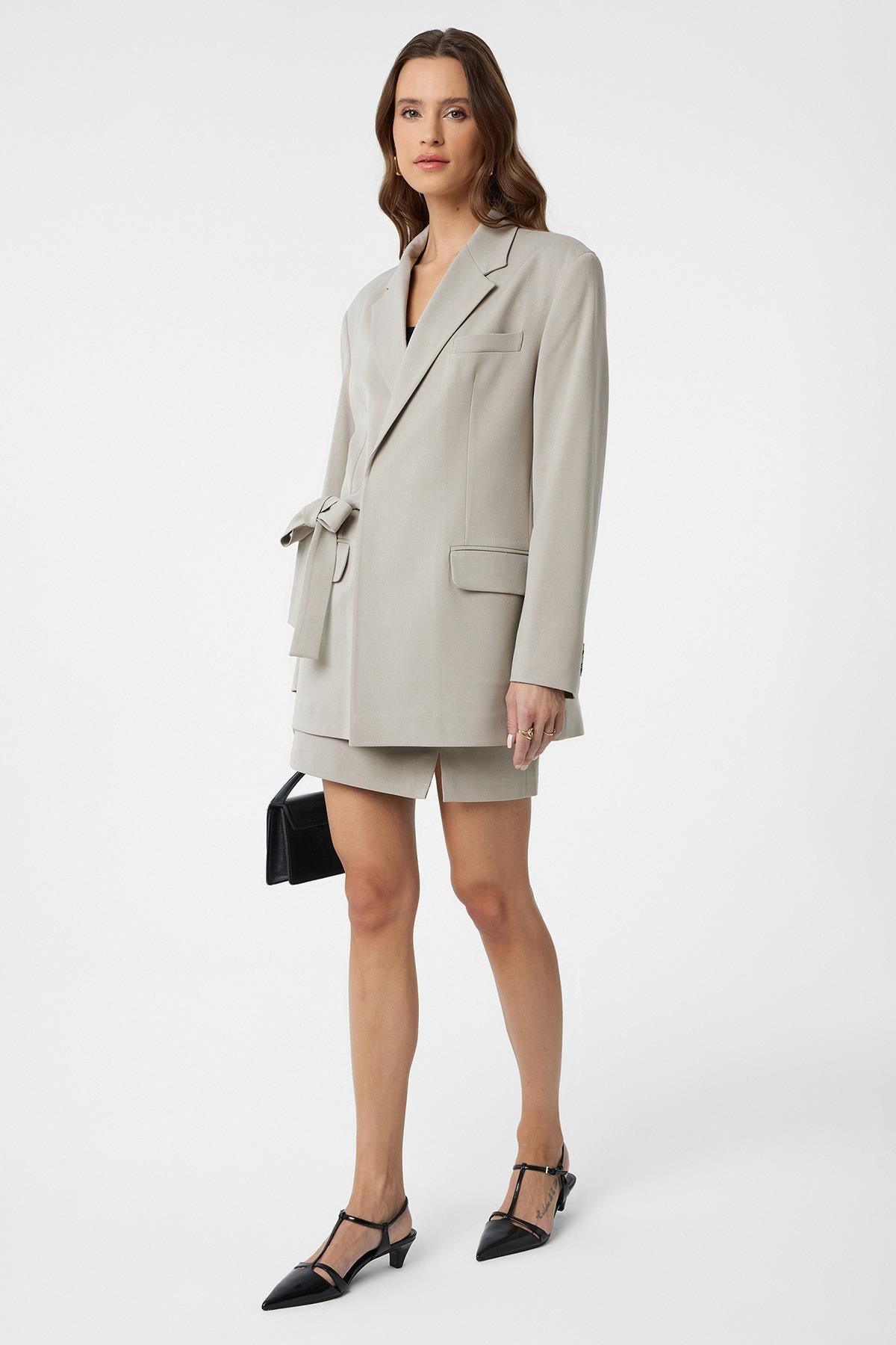 Antioch Taş Kuşaklı Kadın Blazer