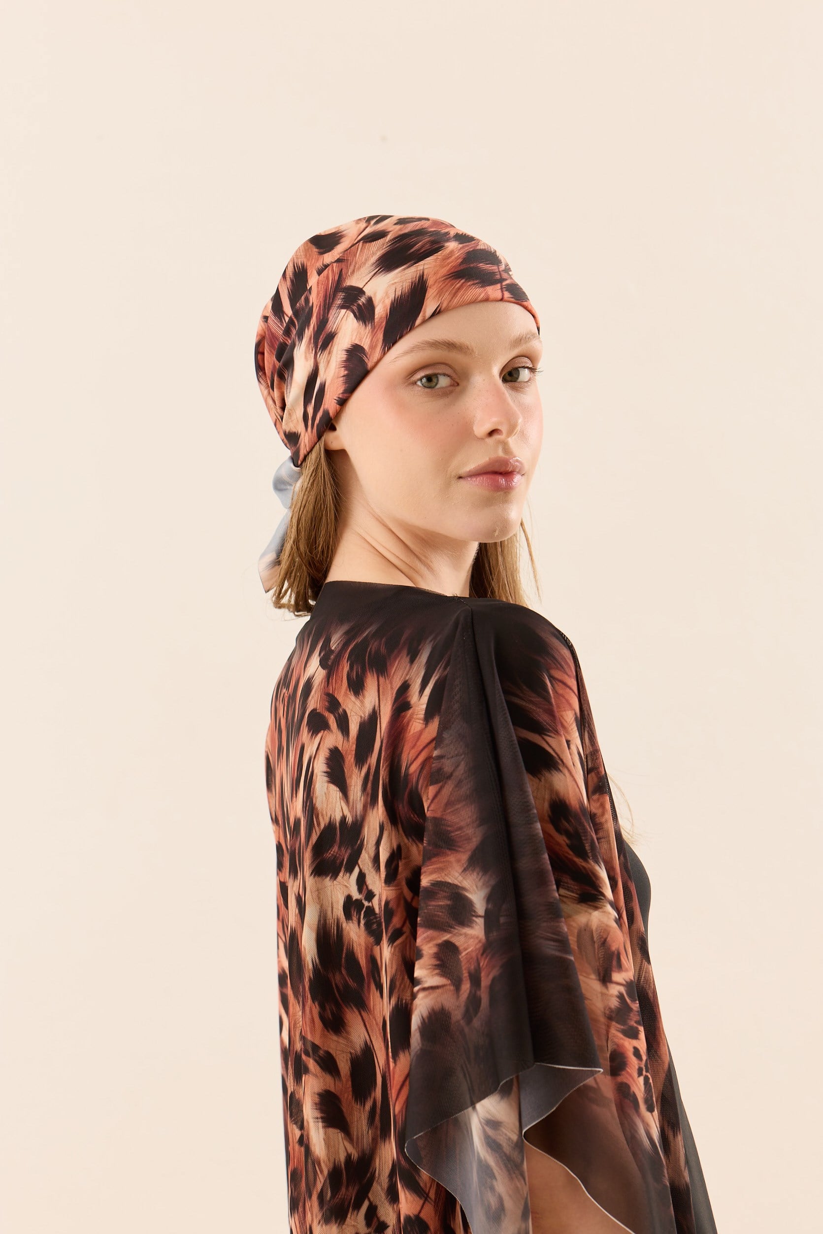 Leopar Desenli Plaj Bandanası