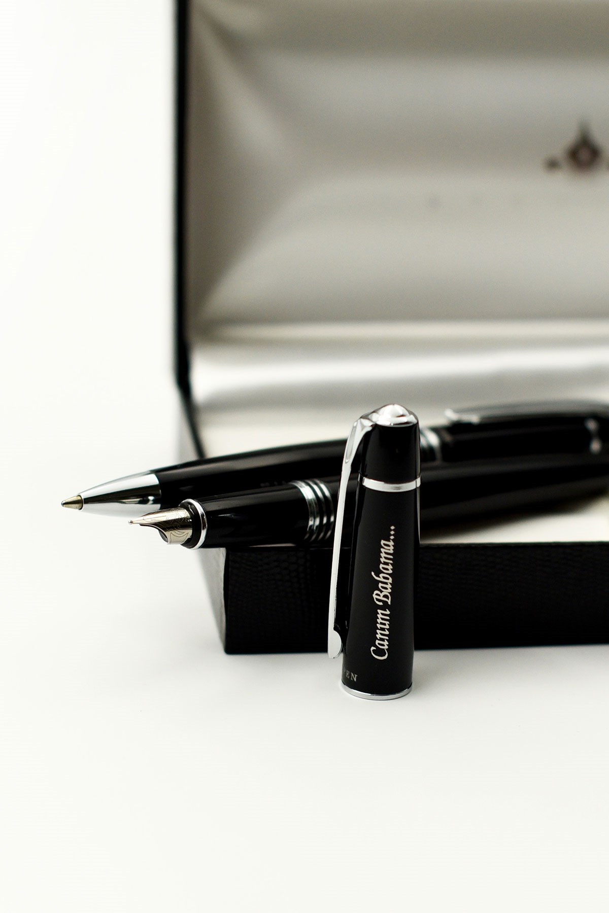 Canım Babama Yazılı 0021 Dolma + Tükenmez Kalem Seti