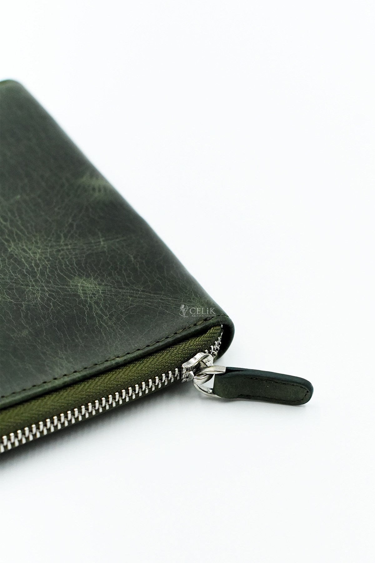 Carens Crazy Yeşil Hakiki Deri 6 Lı Kalem Çantası