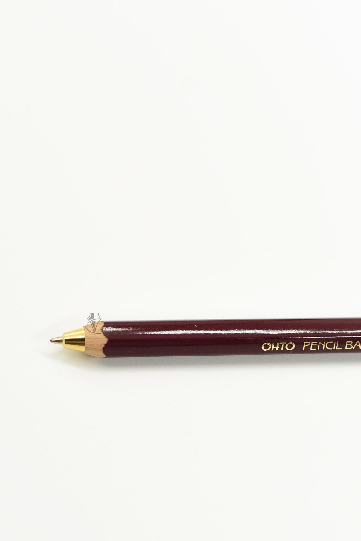 Ohto Pencil Ball 1.0 Wooden Serisi BP-680E-GN Bordo Tükenmez Kalem