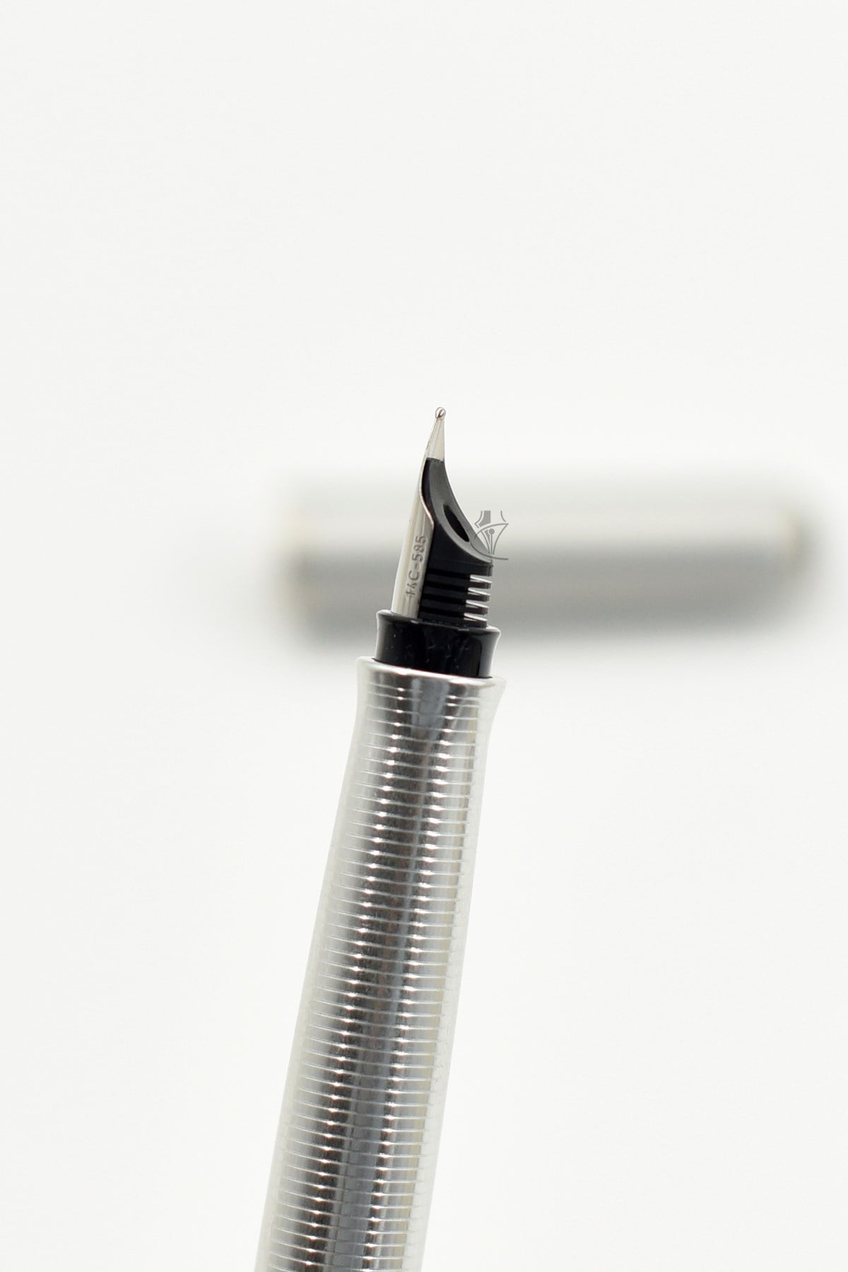 Pelikan Epoch Serisi P361 Zircon Silver Dolma Kalem