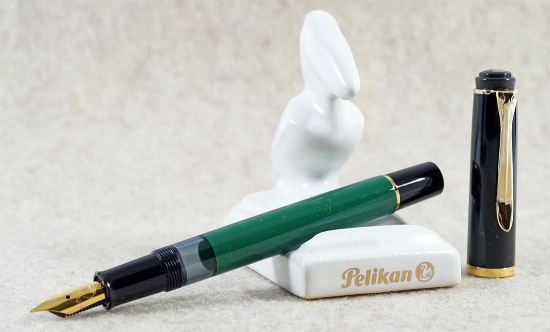 Pelikan Klasik Seri M151 Yeşil Siyah Dolma Kalem