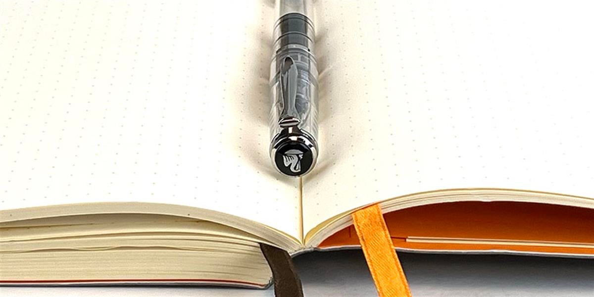 Pelikan M205 Demonstrator Dolma Kalem