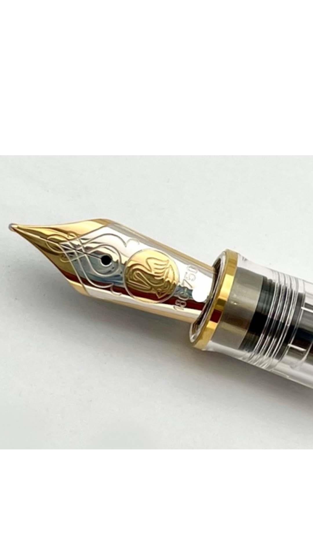 Pelikan Souverän M800 Clear Demonstrator Fountain Pen
