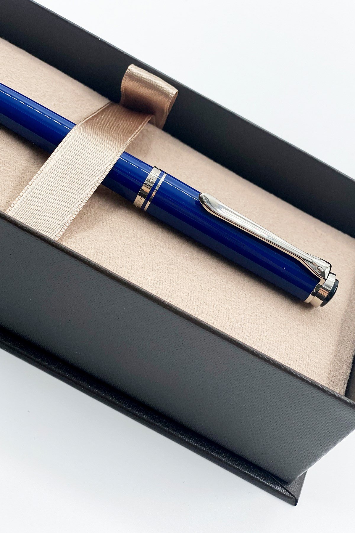 Pelikan Souveran Serisi D805 Dark Blue Versatil Kalem