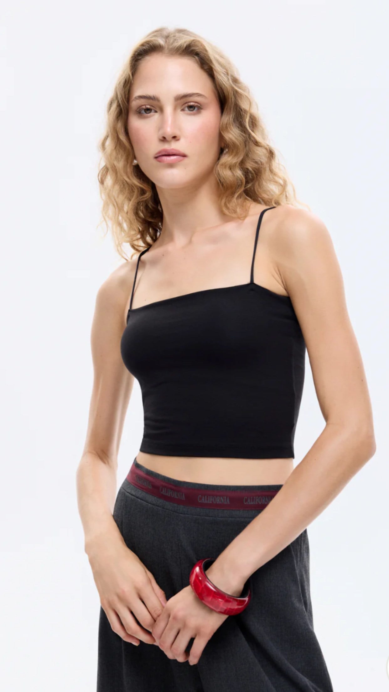 Askılı Crop Basic İçi Pedli Atlet Siyah
