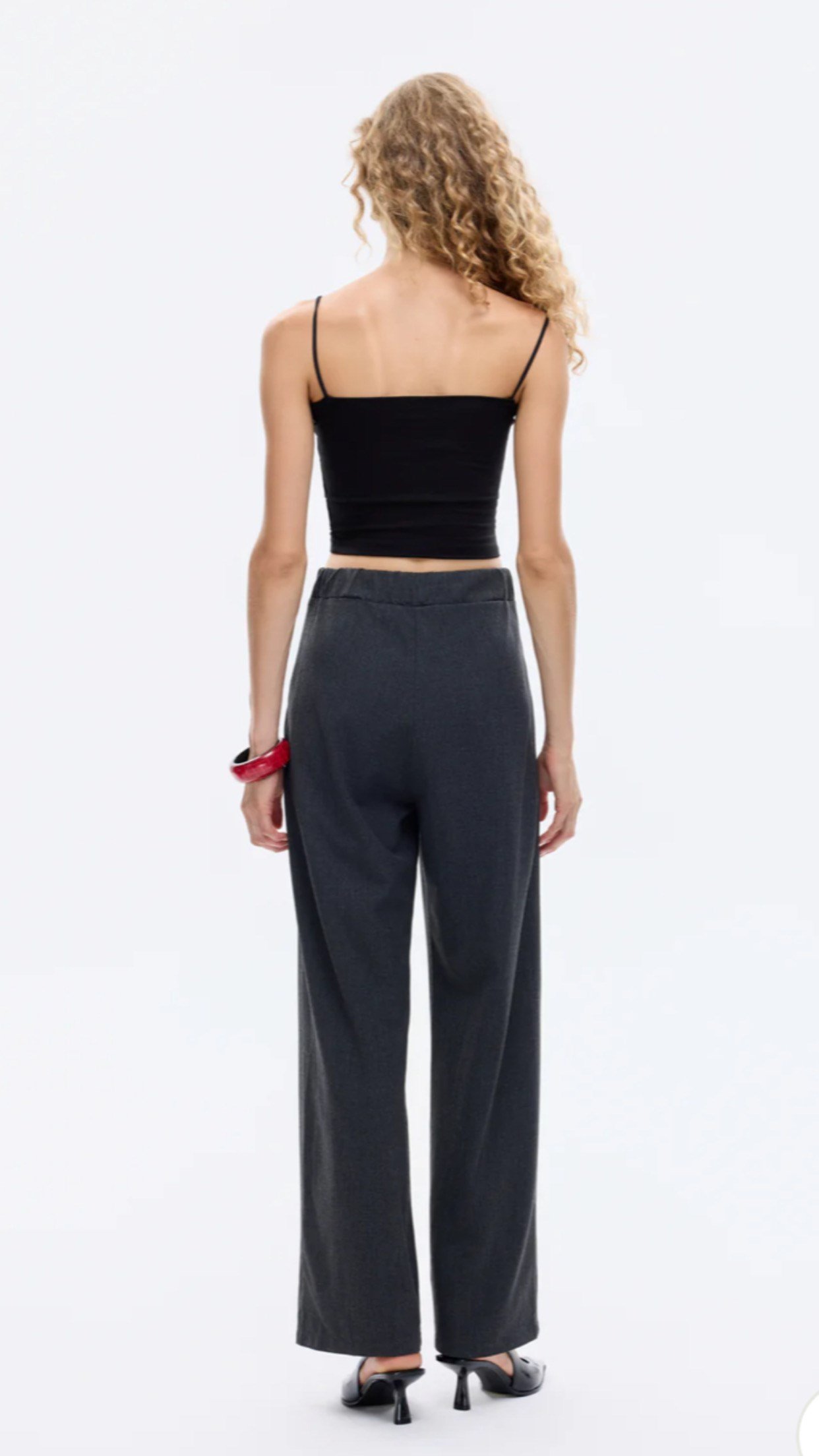 Askılı Crop Basic İçi Pedli Atlet Siyah