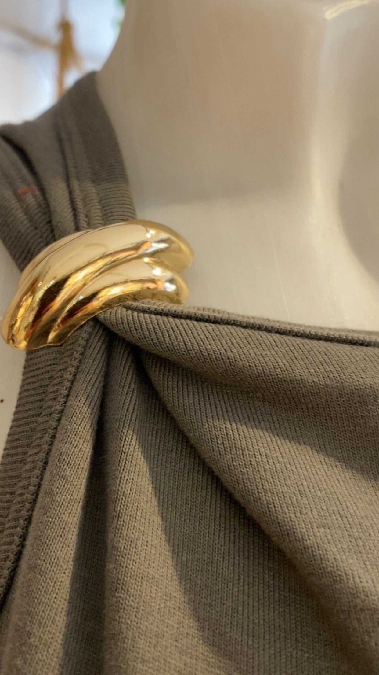 Gold Toka Detaylı Bra-Free Atlet - HAKİ