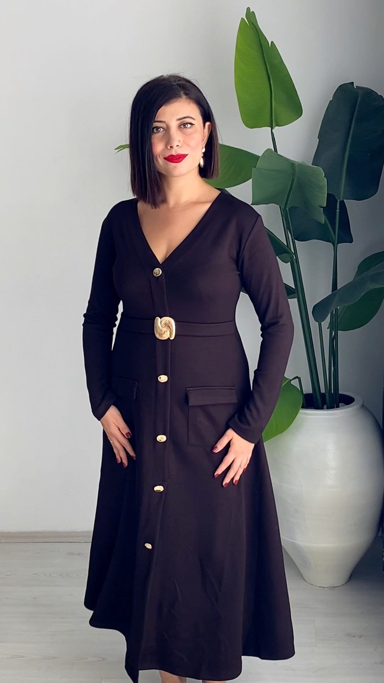 Kahve Gold Detaylı Midi Boy Elbise