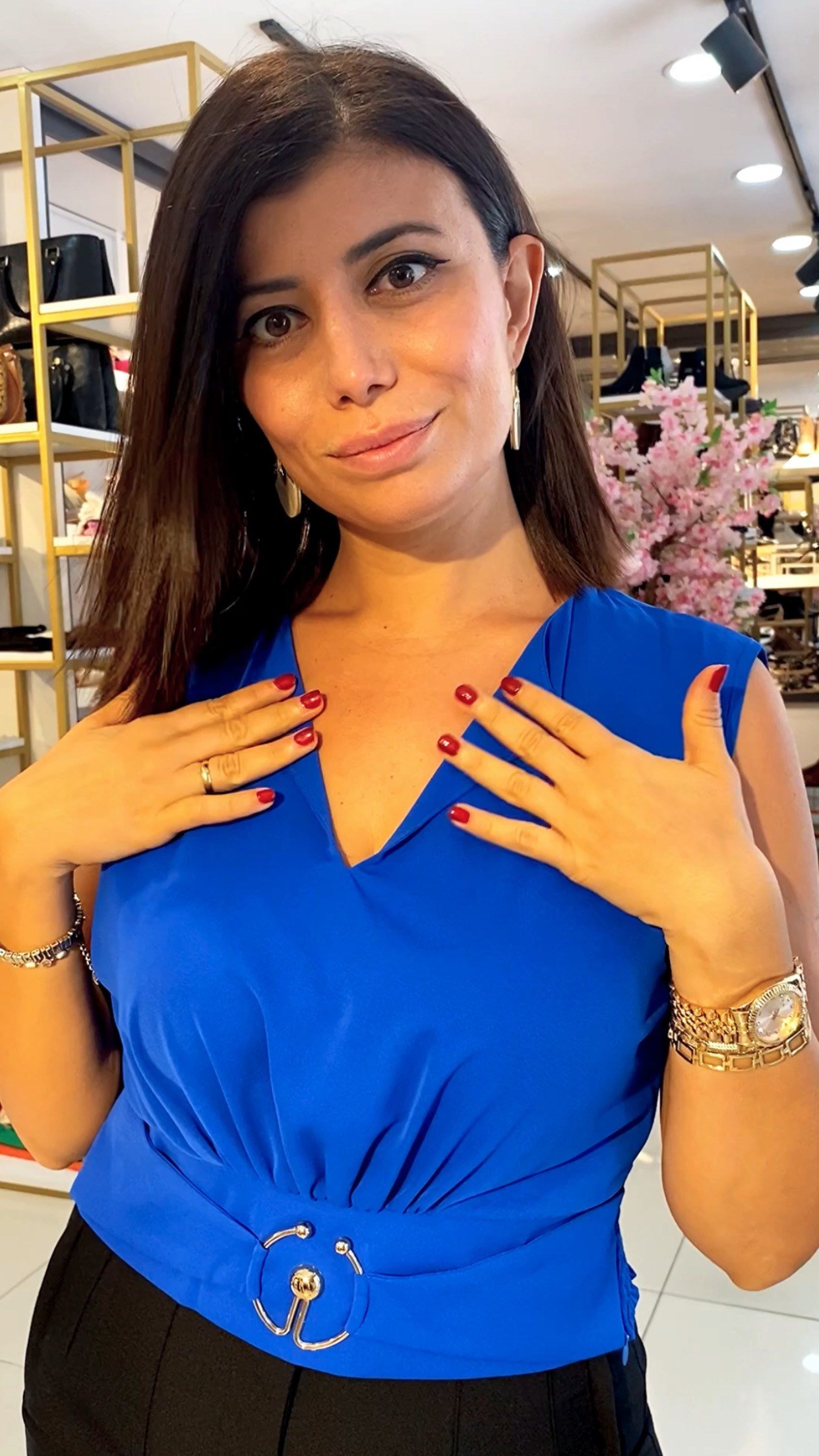 Toka Detaylı Kolsuz Bluz - SAKS