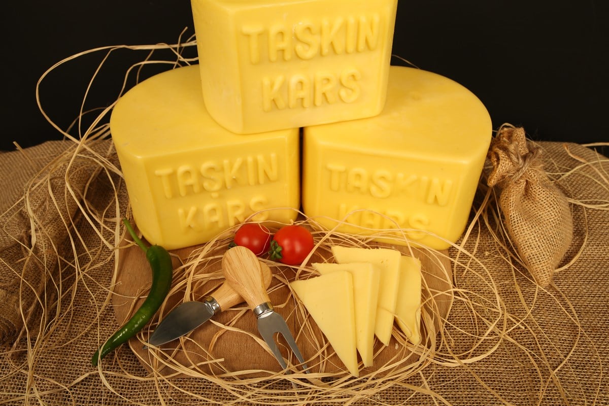 2 ay dinlendirilmiş taze kalıp kaşar 2 kg