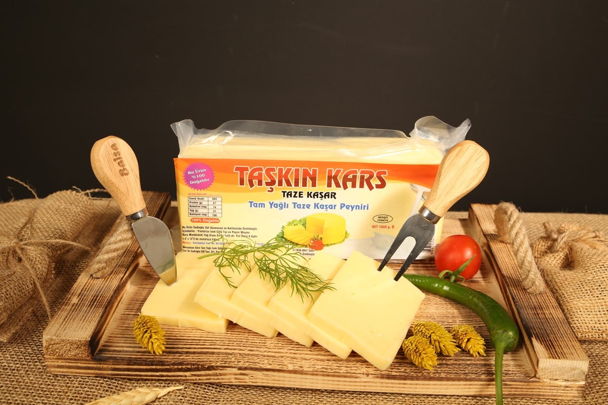 kars tostluk blok kaşar