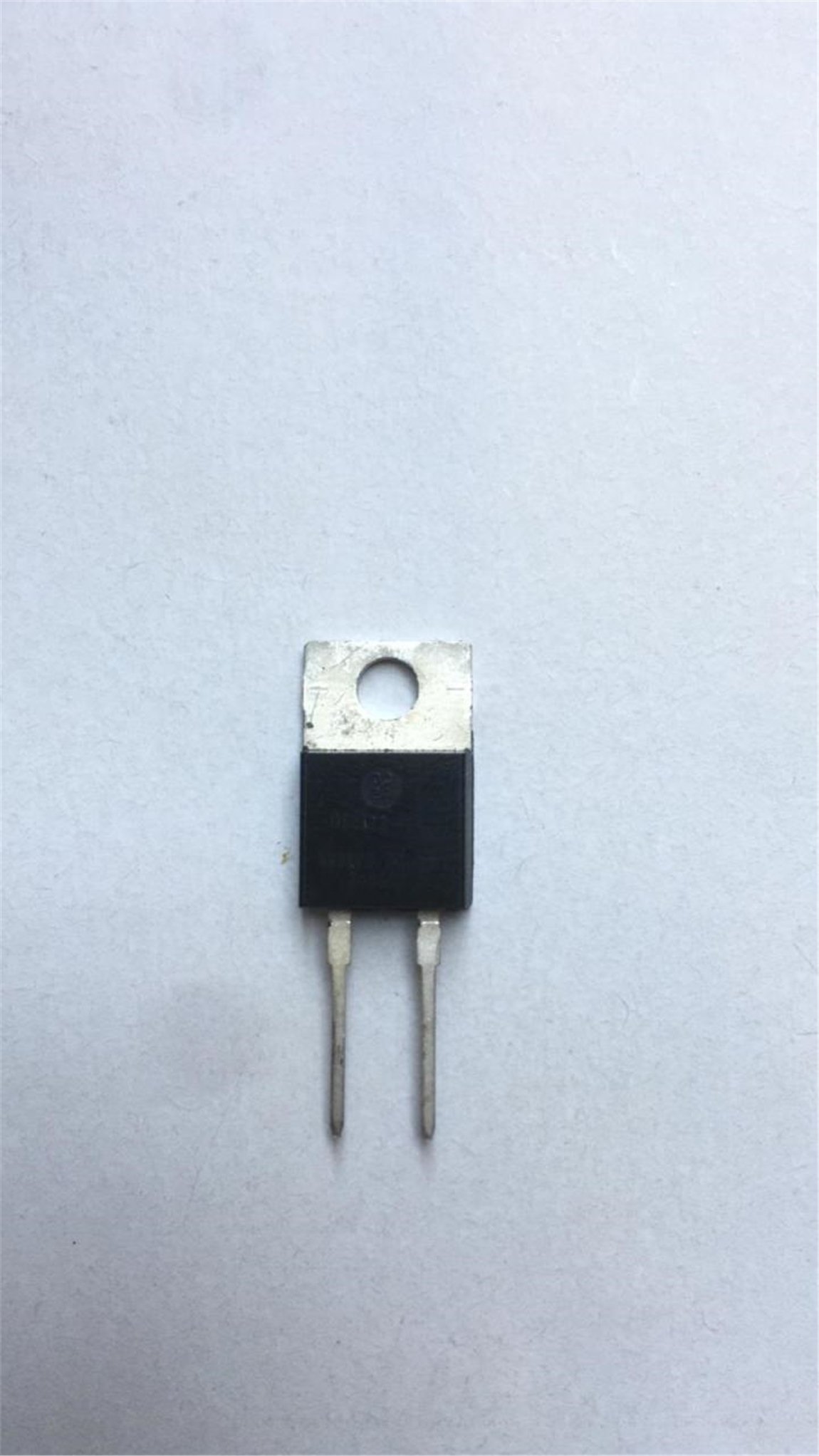 DSEI12-06A TO-220AC-2 14A 600V RECTIFIER DIODE