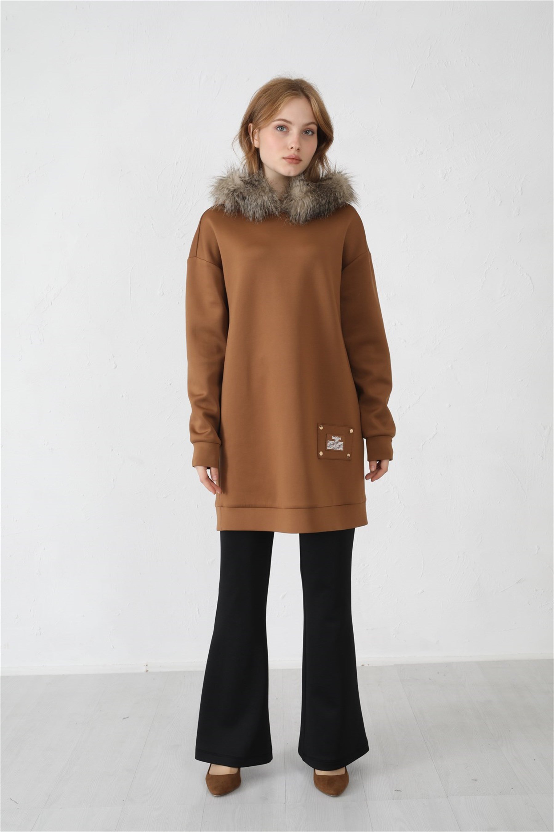 KAPÜŞONLU KÜRKLÜ SCUBA SWEATSHIRT