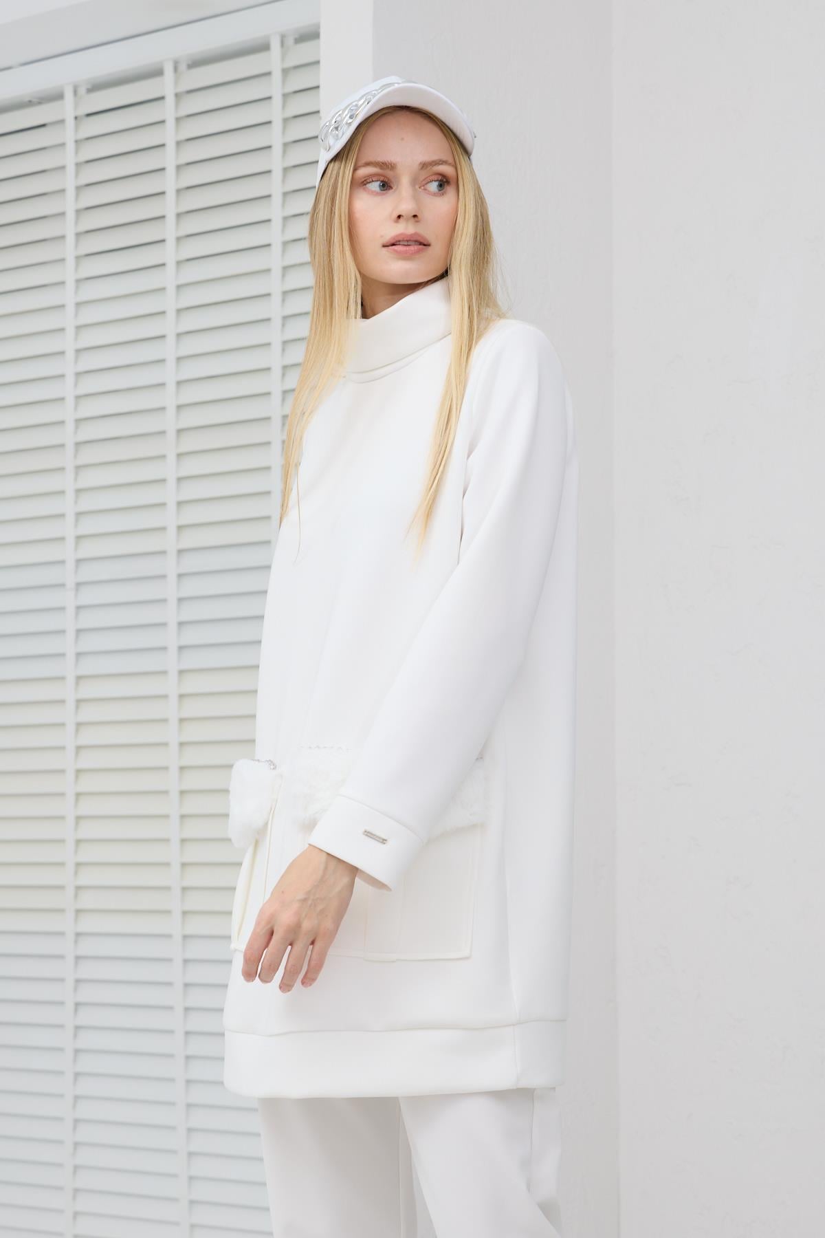 KÜRK CEPLİ SWEATSHIRT