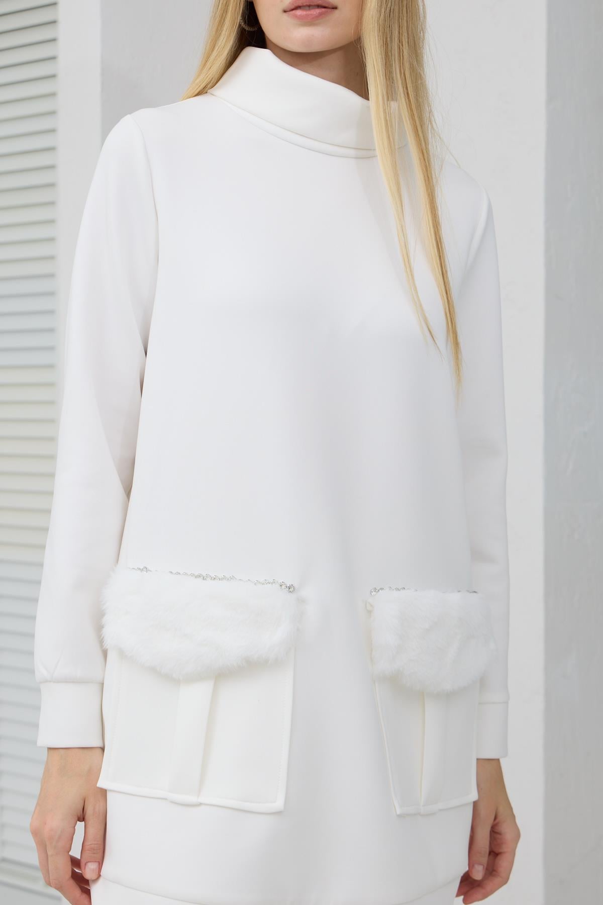 KÜRK CEPLİ SWEATSHIRT