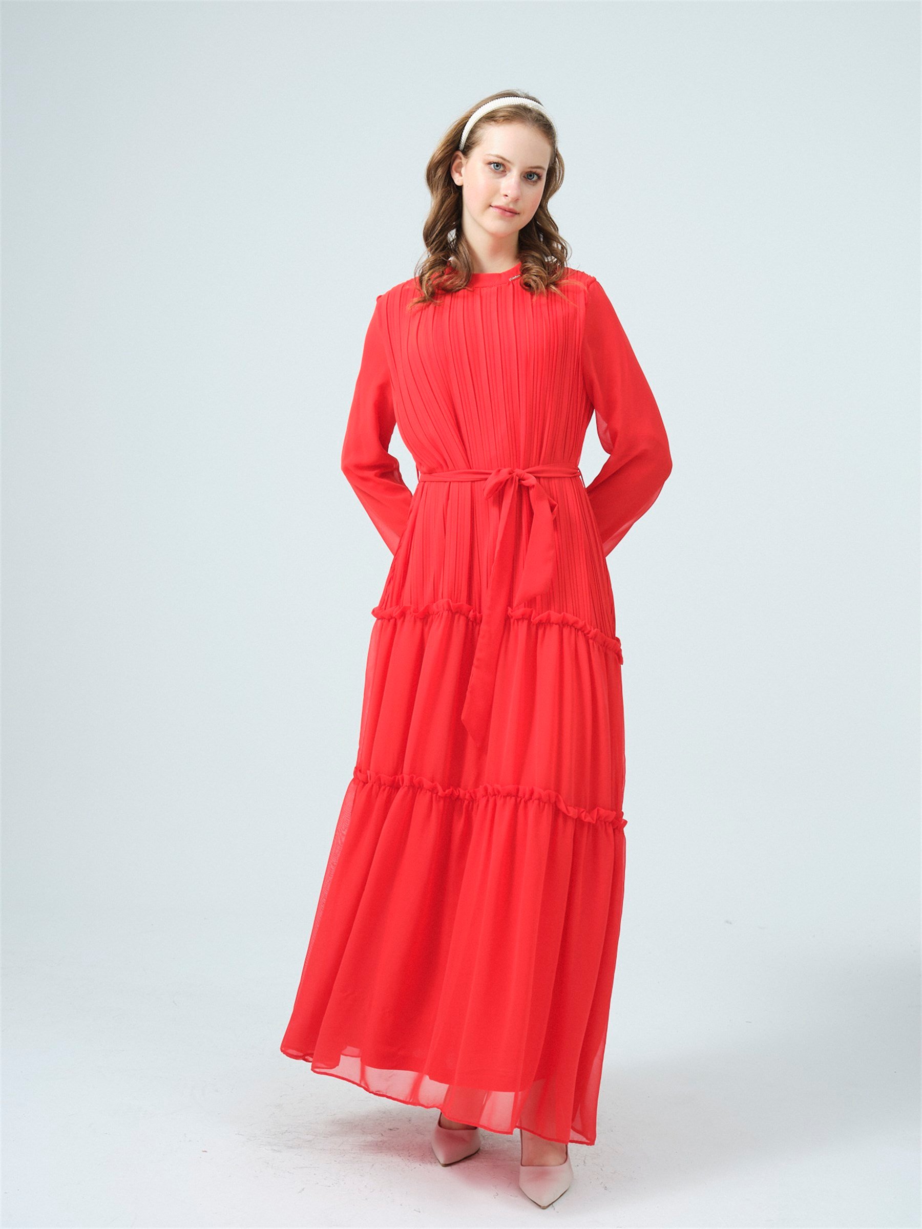 PİLİSELİ ŞİFONLU ELBİSE