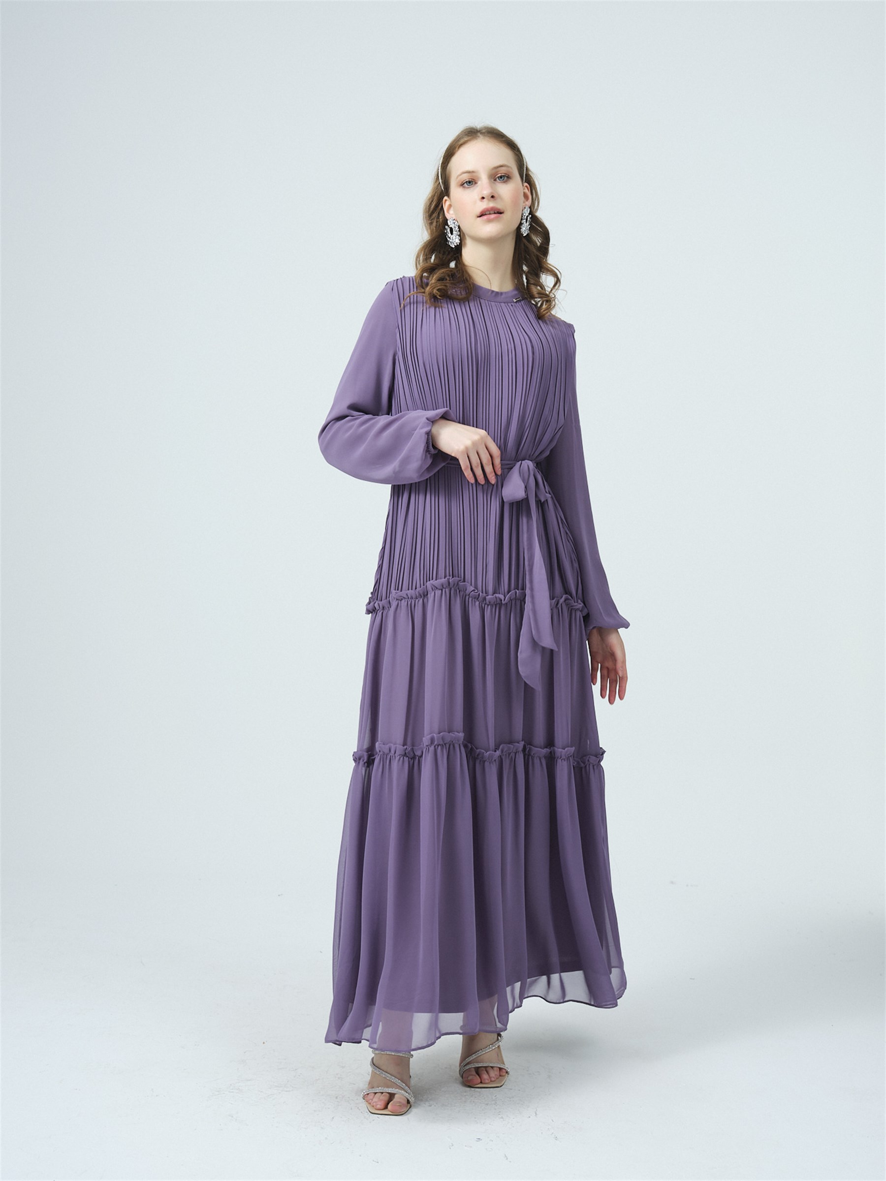 PİLİSELİ ŞİFONLU ELBİSE