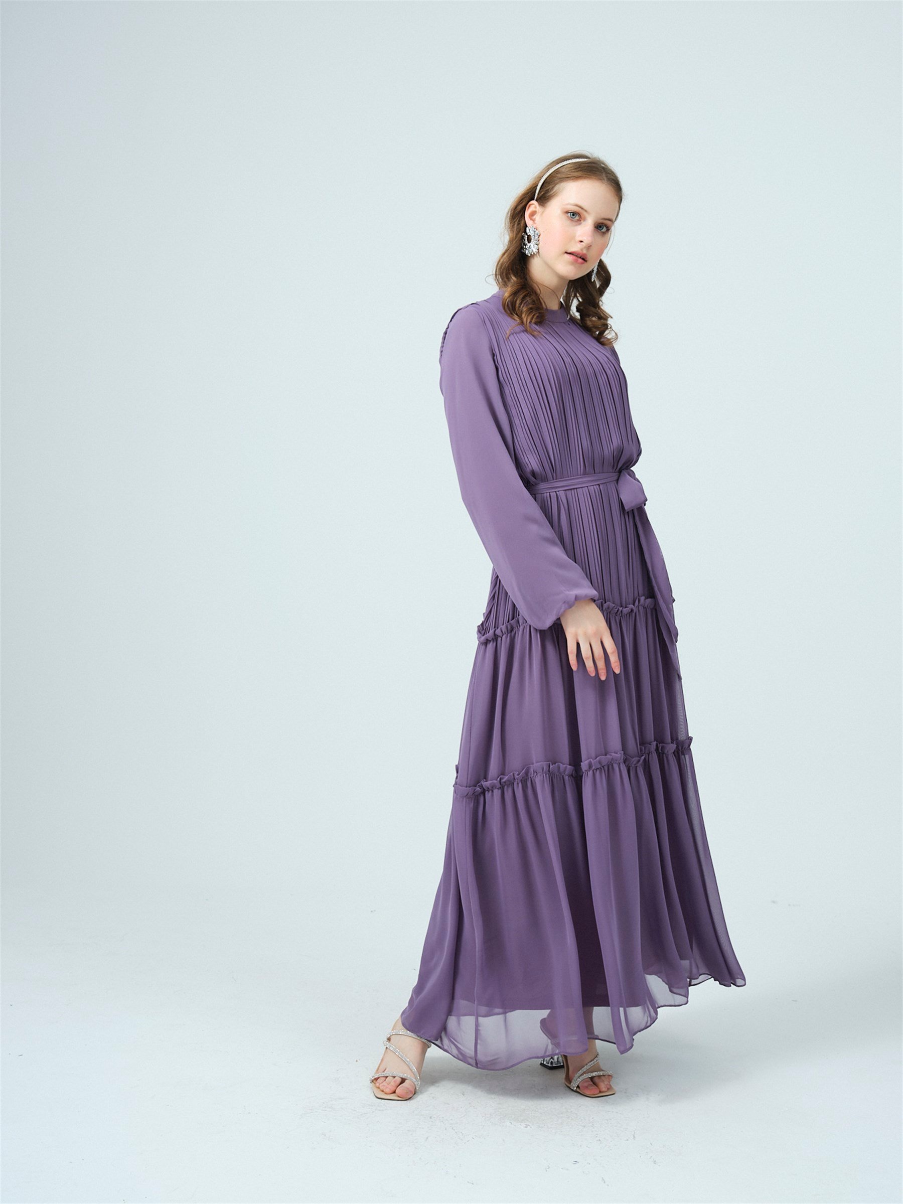 PİLİSELİ ŞİFONLU ELBİSE