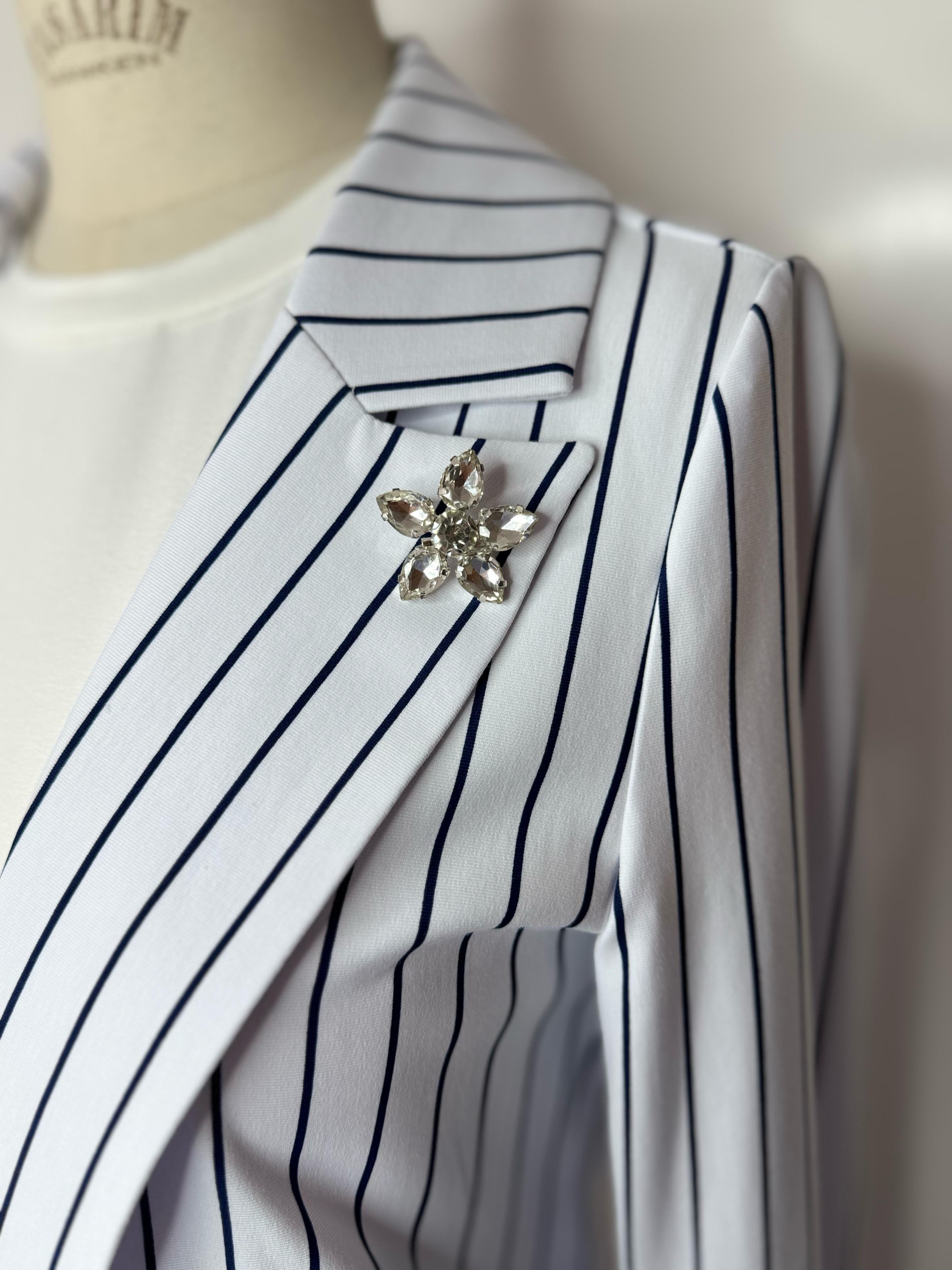 TAŞLI ÇİZGİLİ BLAZER CEKET
